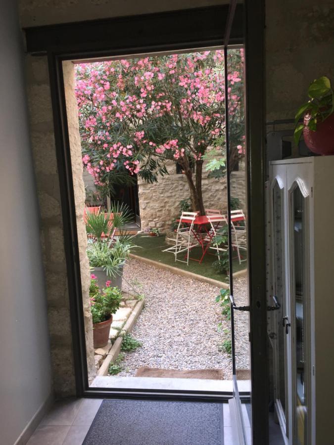 Chambre Sur Jardin Secret - Avignon Centre - Climatisee Ngoại thất bức ảnh